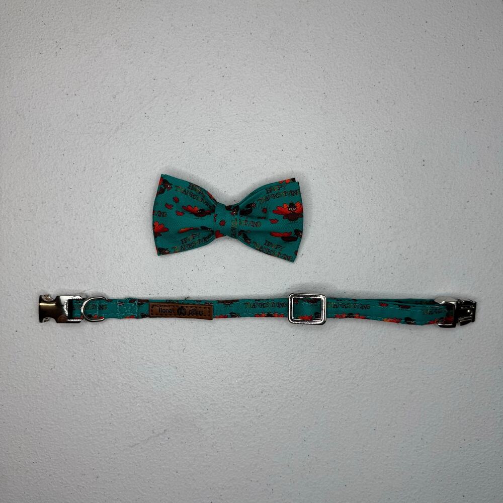 Lionet Paws Thanksgiving Dog Collar and Bow Tie Set Teal Turkey XXS 7-11 in